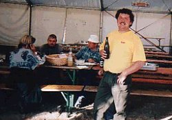 Ewald nach den Vorbereitungsarbeiten für Reitwagen 2001